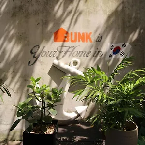 בית הארחה Bunk Hongdae